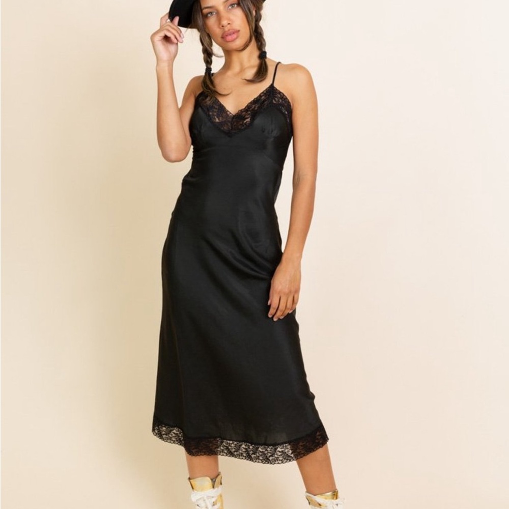 Brazeau tricot liz in Black with Lace Detail Maxi Dress size 3